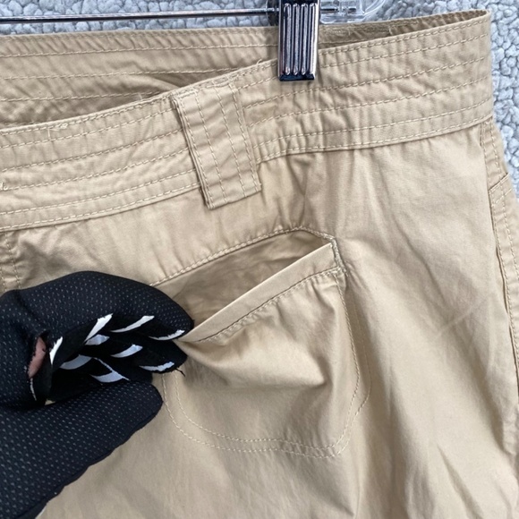 Bum Equipment Shorts Womens Plus 20 Cargo Capris Front Button Zip Closure Tan - Picture 9 of 11